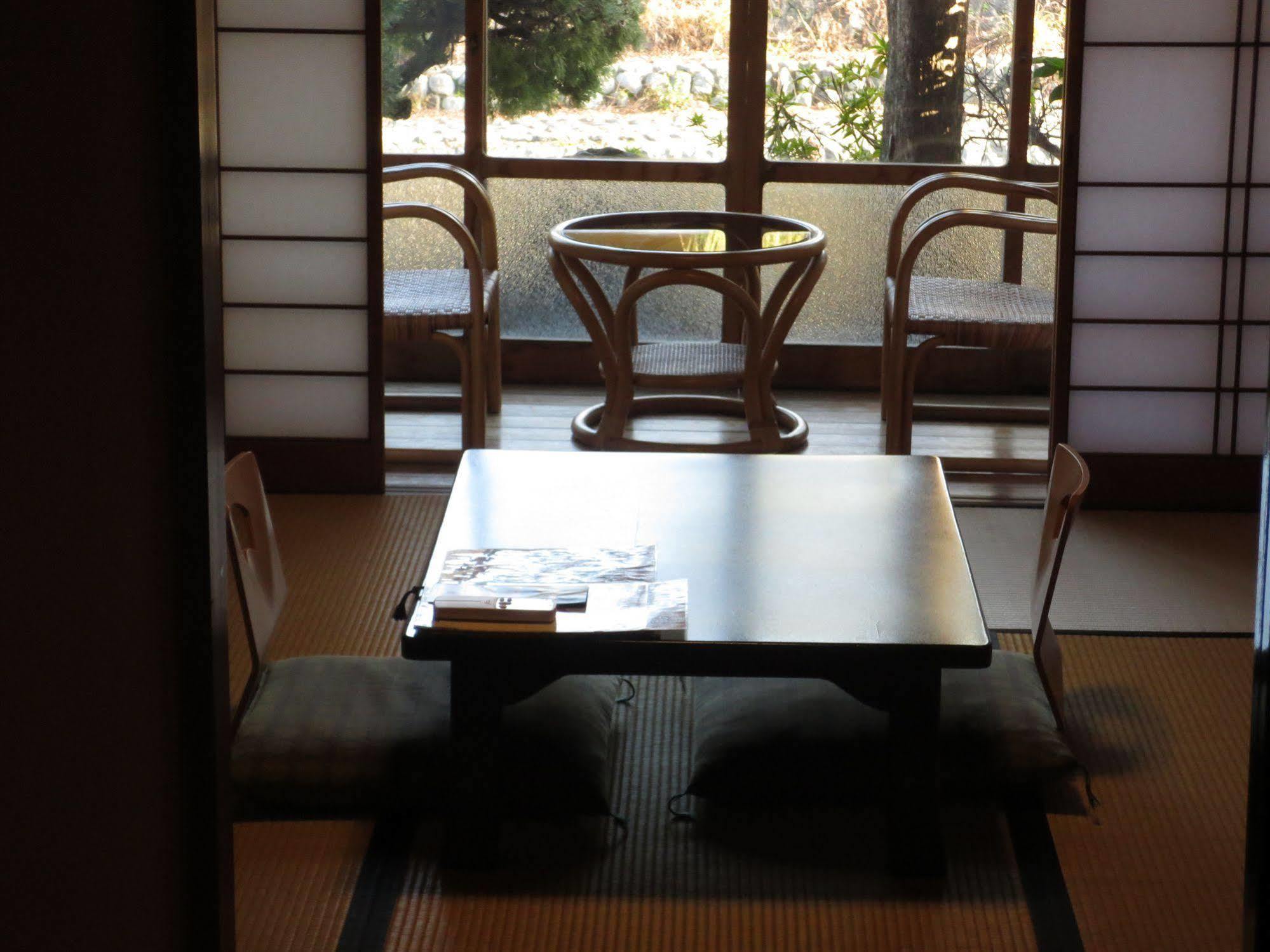 K'S House Ito Onsen - Historical Ryokan Hostel المظهر الخارجي الصورة